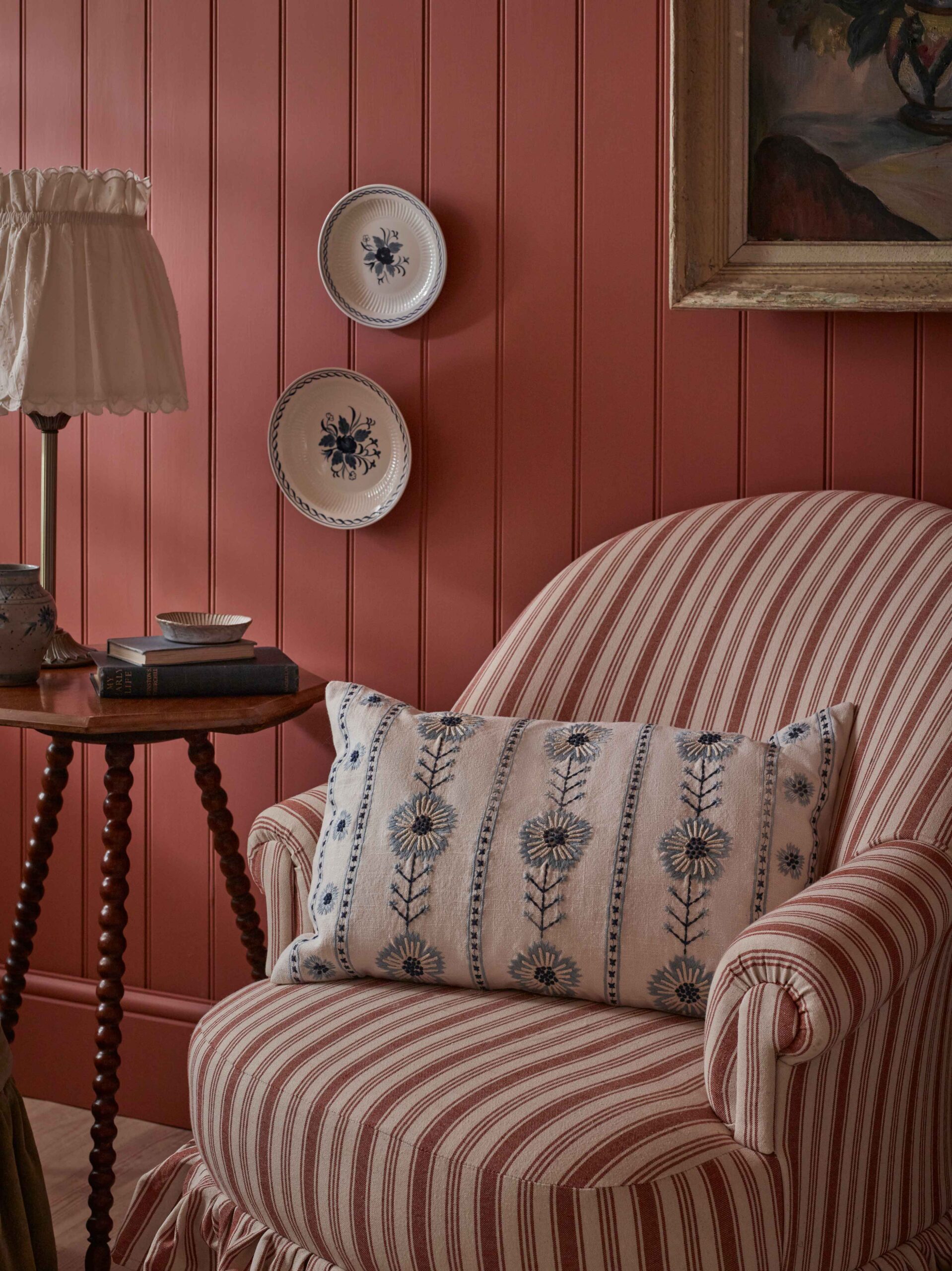 FOLK_FLORAL_CUSHION_253501