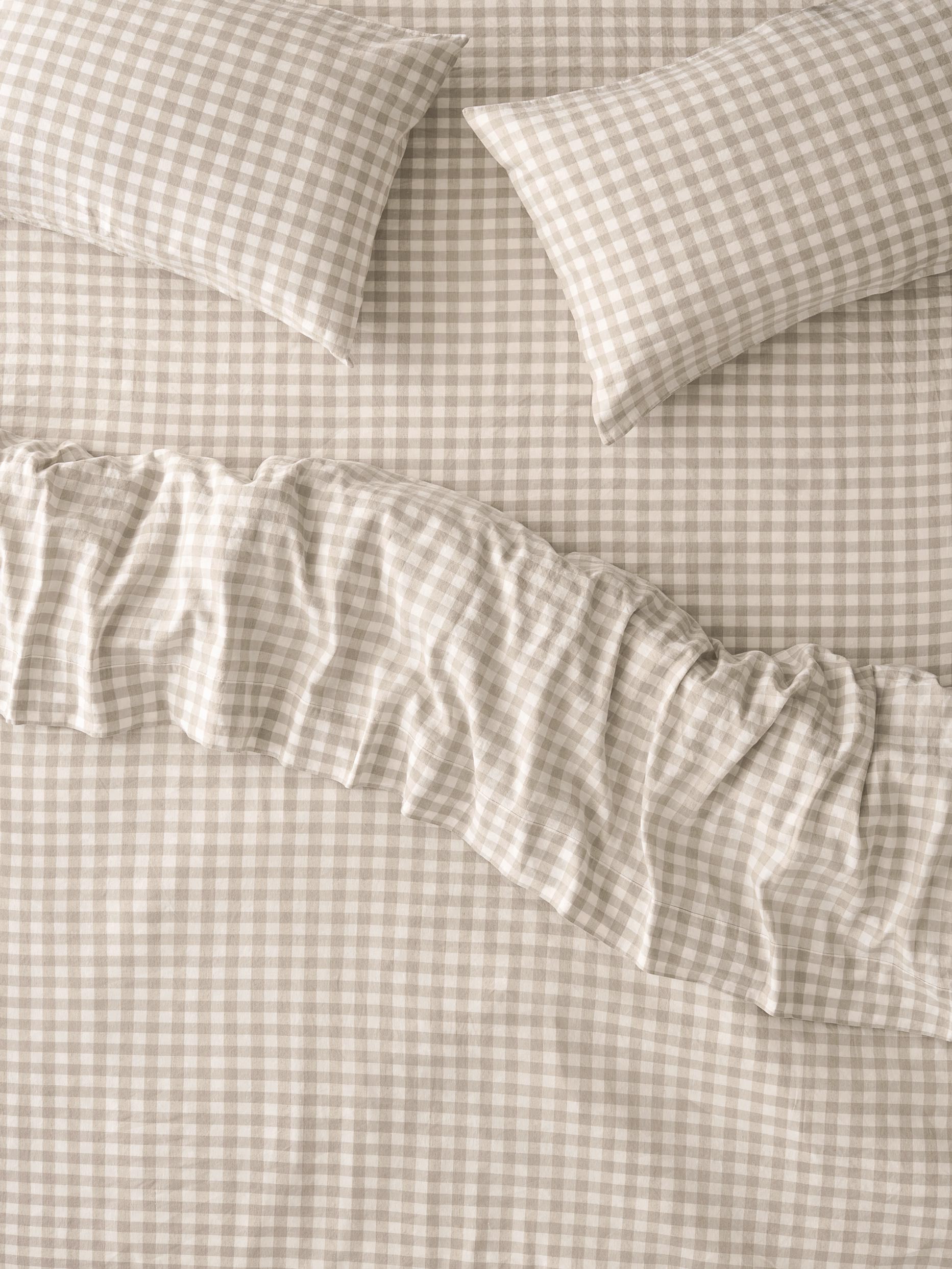 Oatmeal_Pembroke_Gingham_Linen_Blend_Duvet_Cover_1